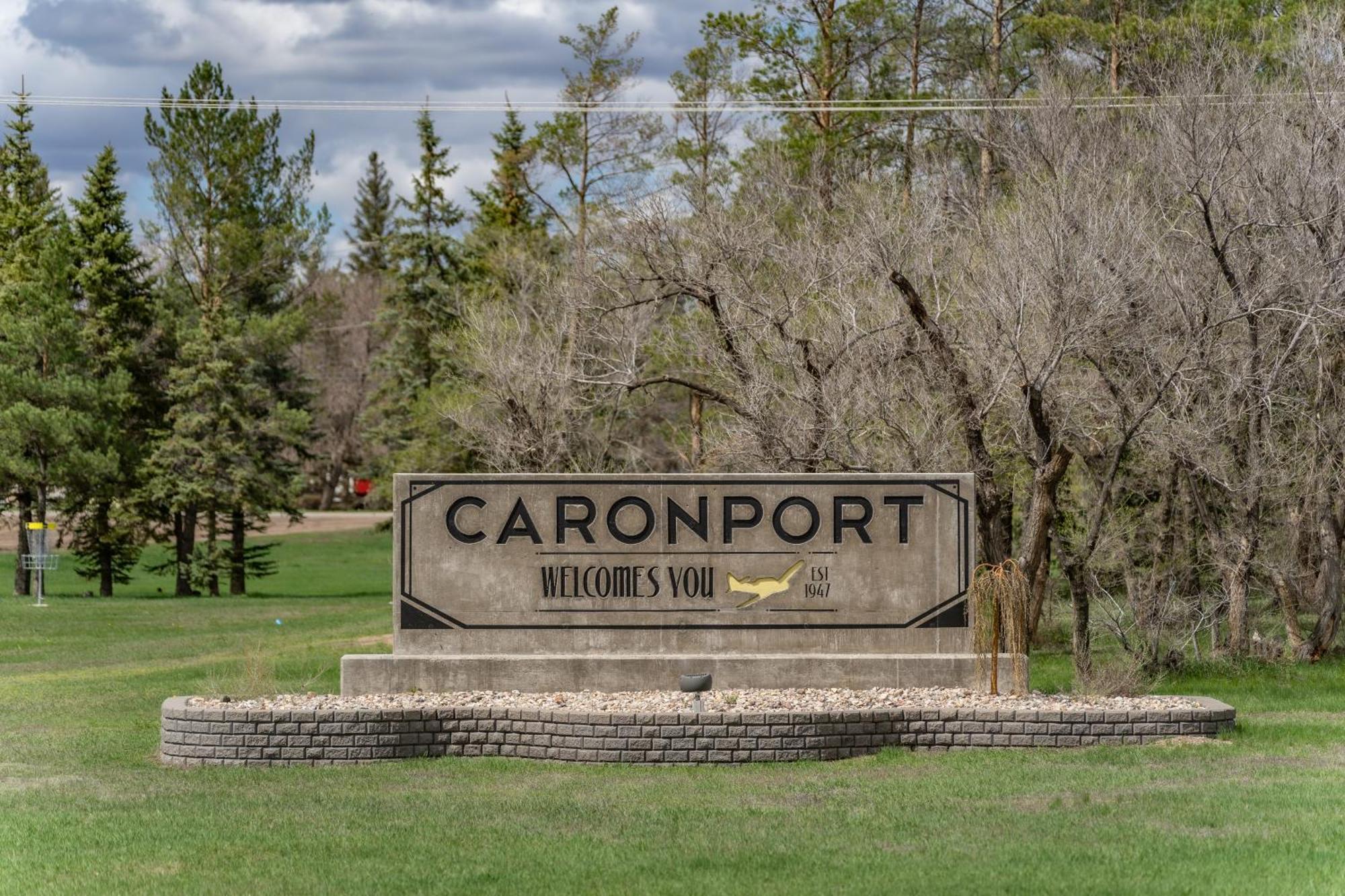 Pilgrim Inn Caronport Exterior photo